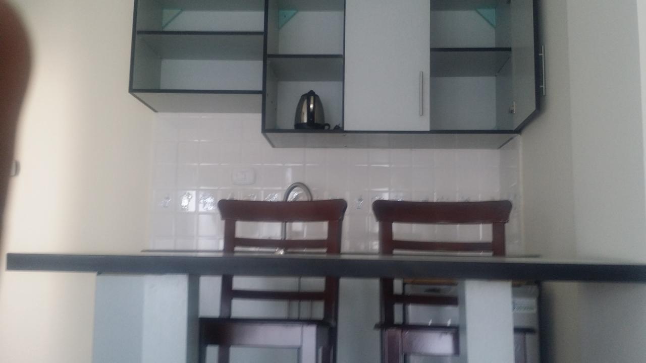 Afro Addis Hotel Apartment Екстер'єр фото