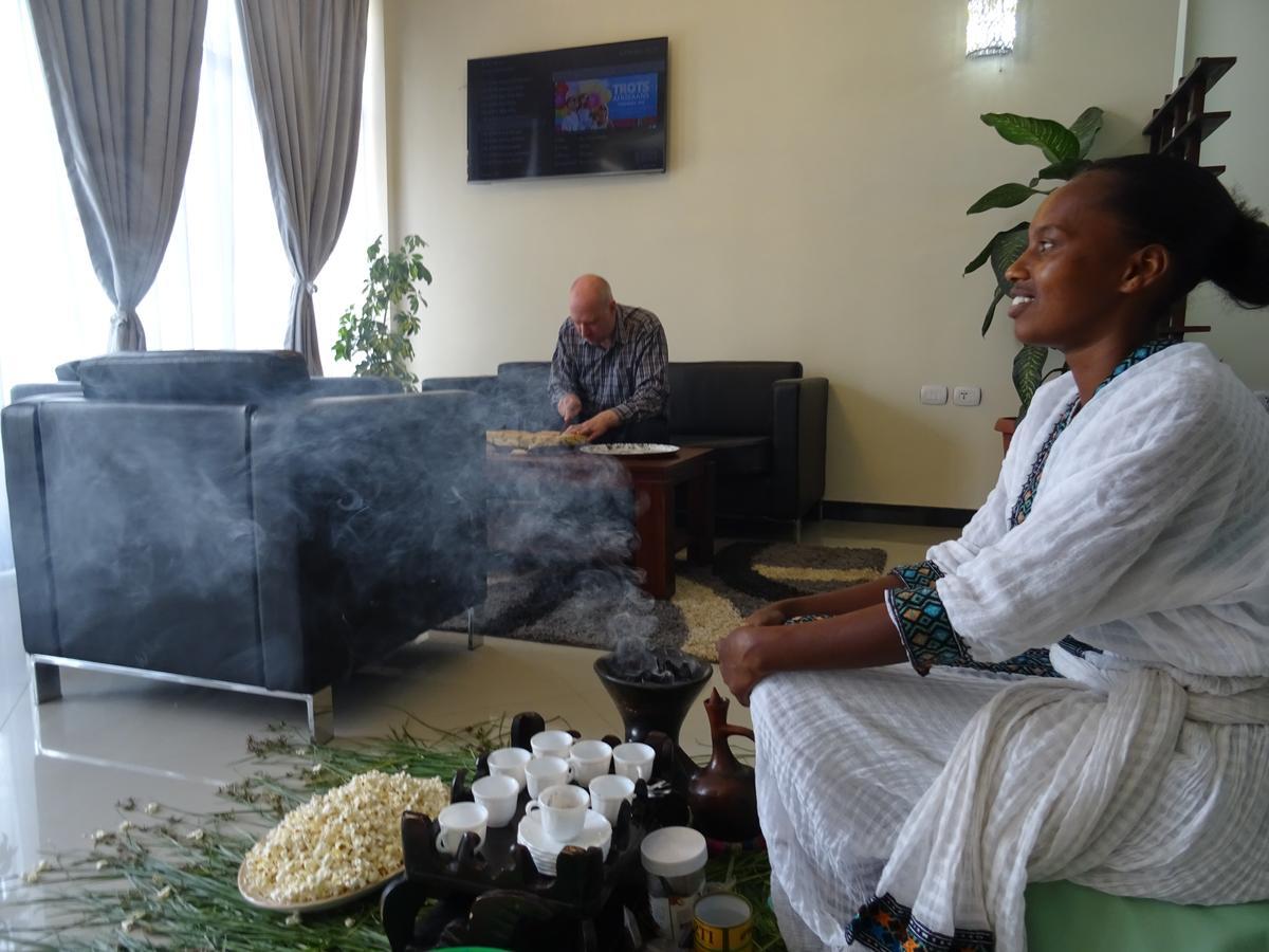Afro Addis Hotel Apartment Екстер'єр фото