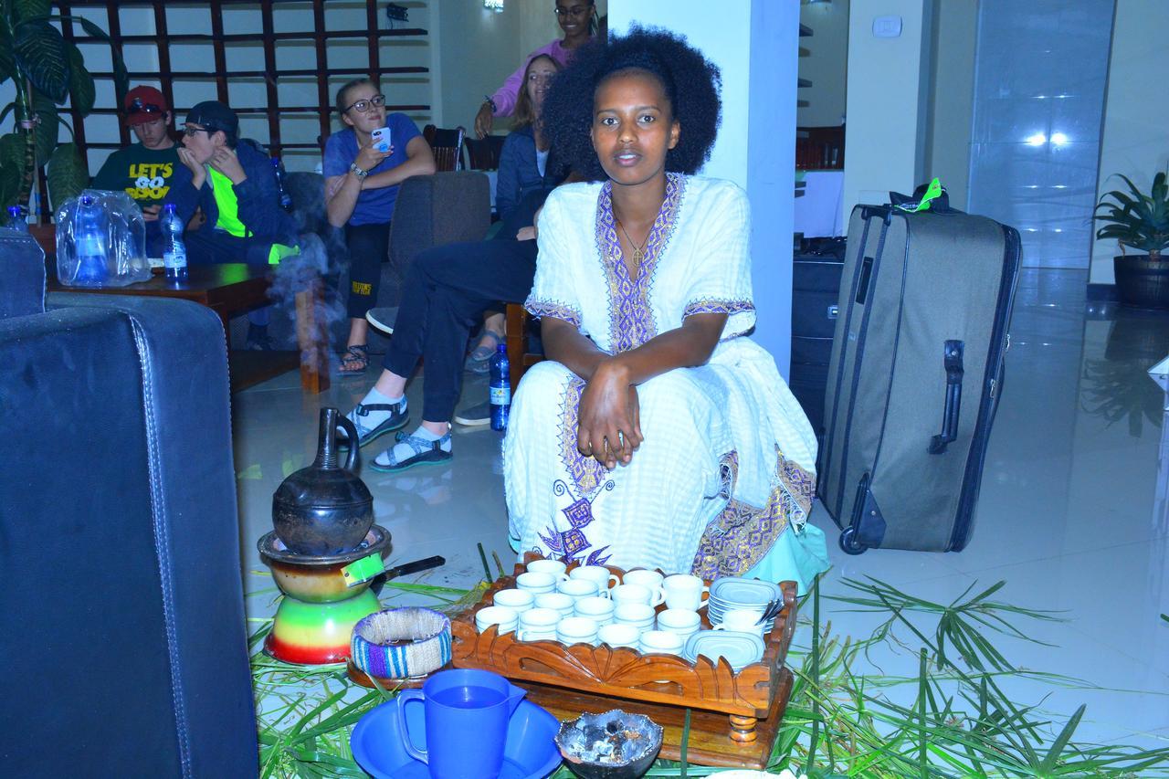 Afro Addis Hotel Apartment Екстер'єр фото