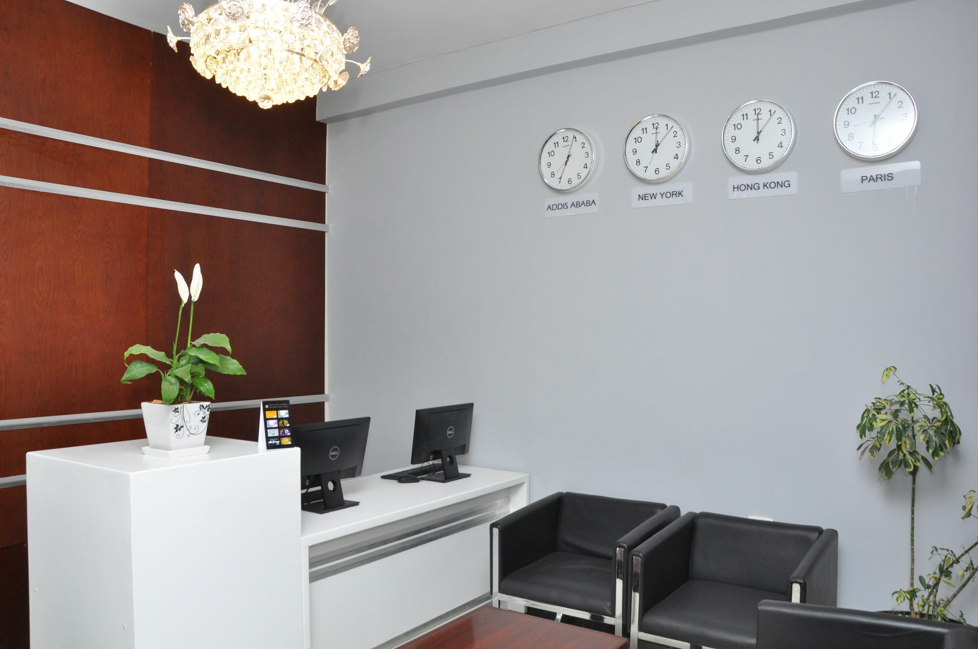 Afro Addis Hotel Apartment Екстер'єр фото