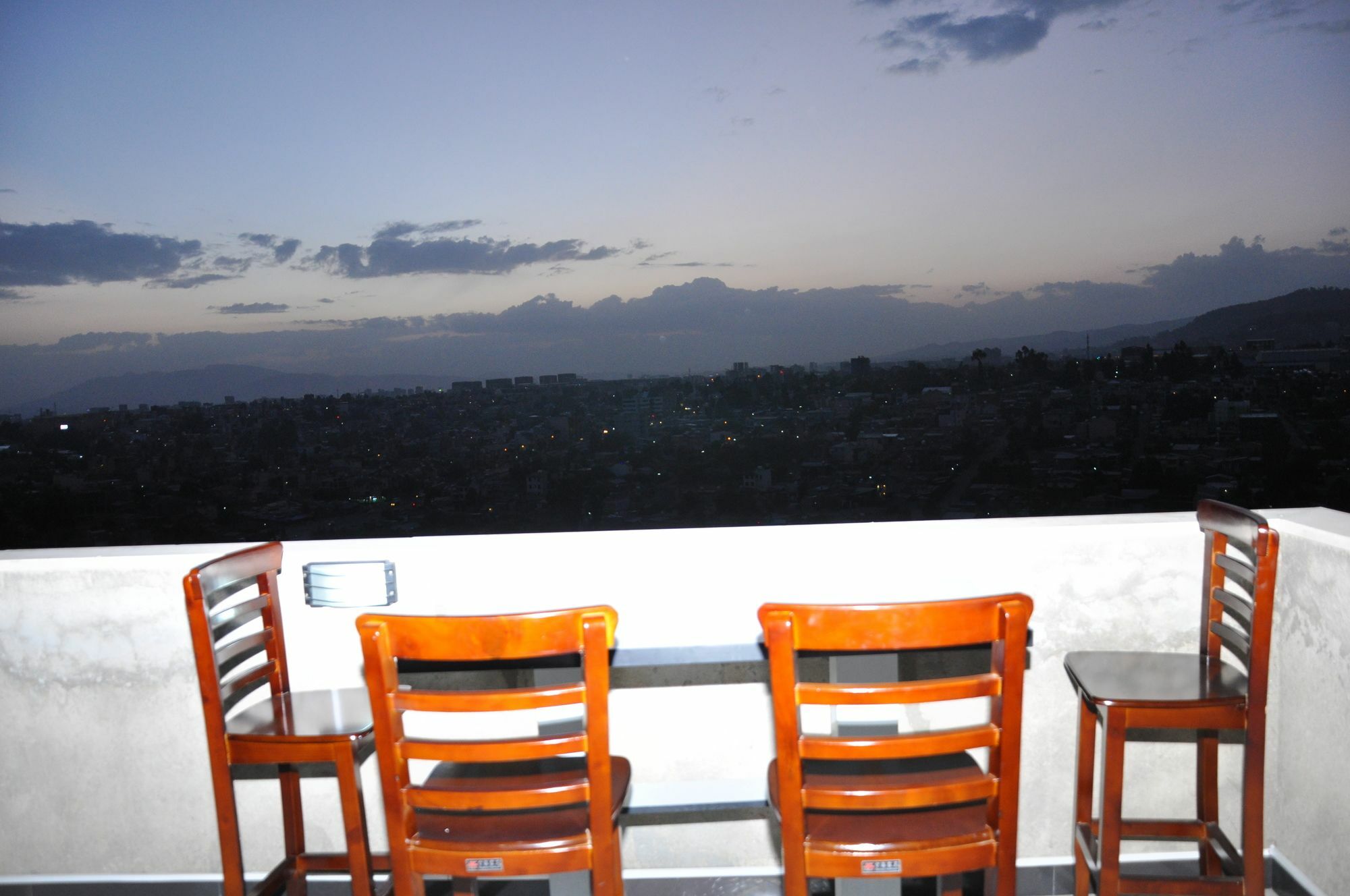 Afro Addis Hotel Apartment Екстер'єр фото